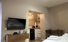 4Seasonsgea , Deluxe Studio , City Centre , Tirana